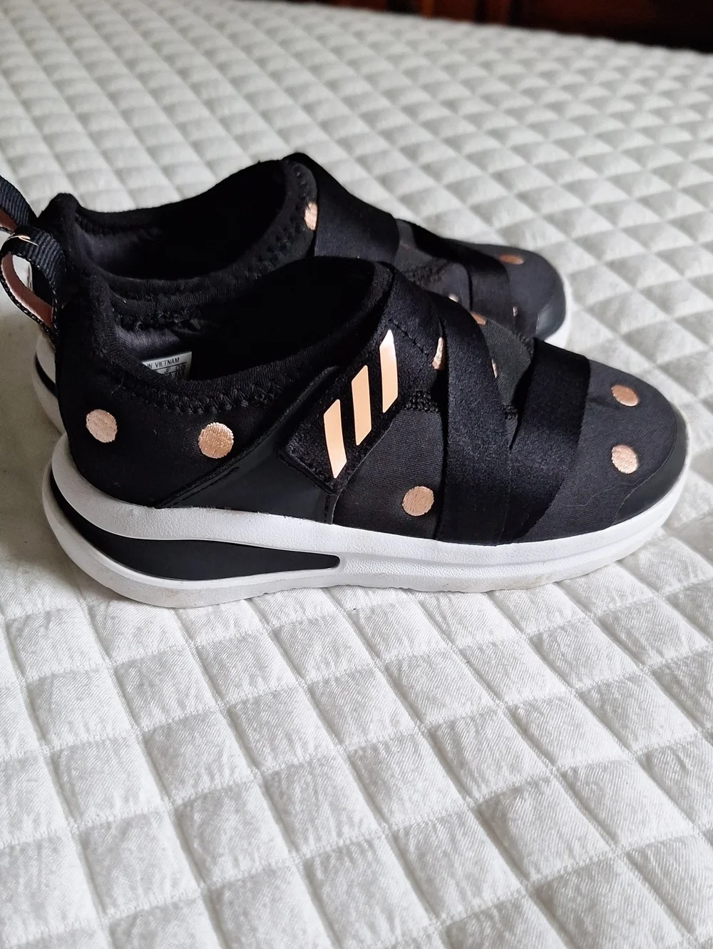 adidas kids slip